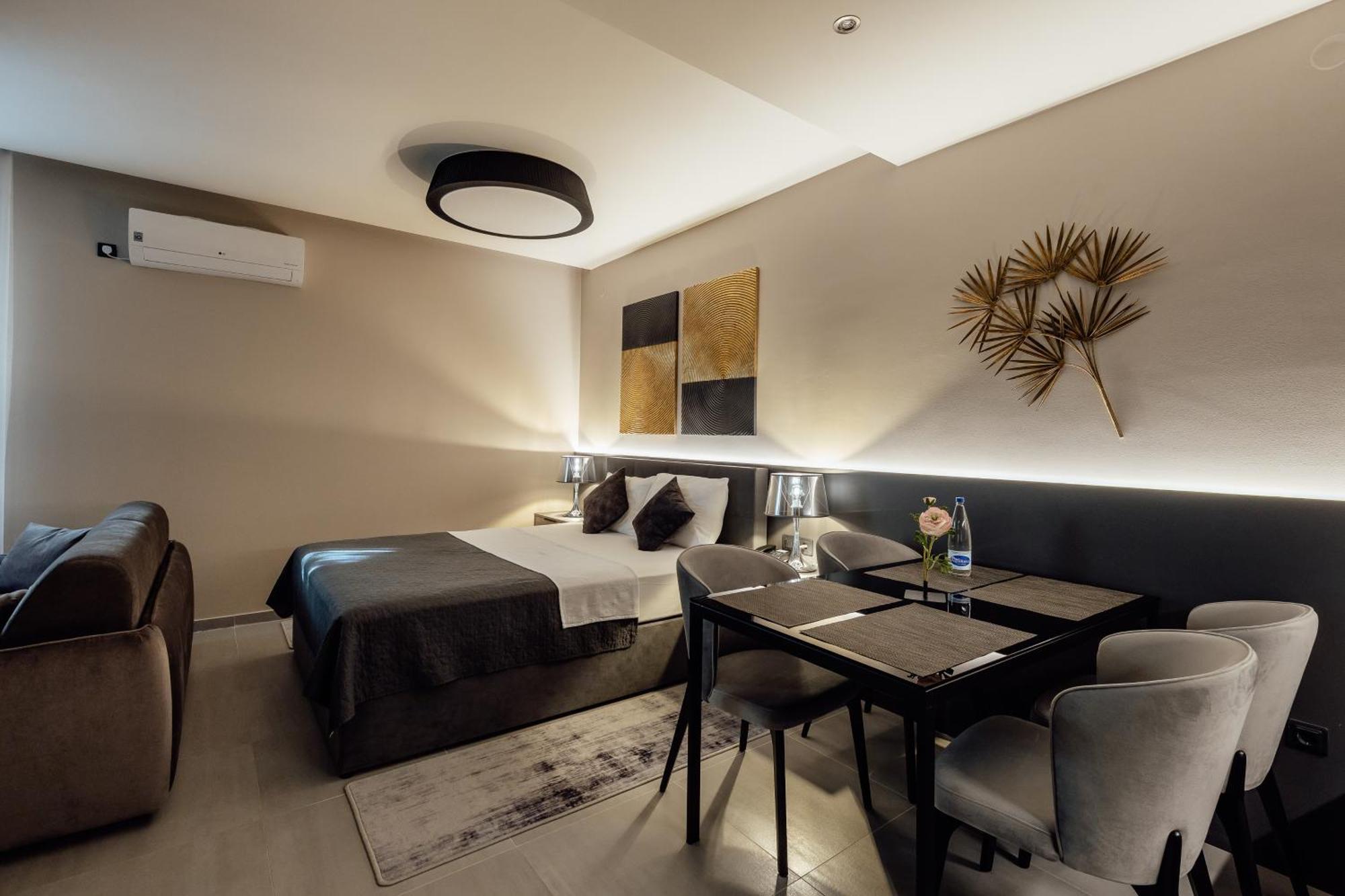 Garni Hotel Kruso Herceg Novi Ruang foto