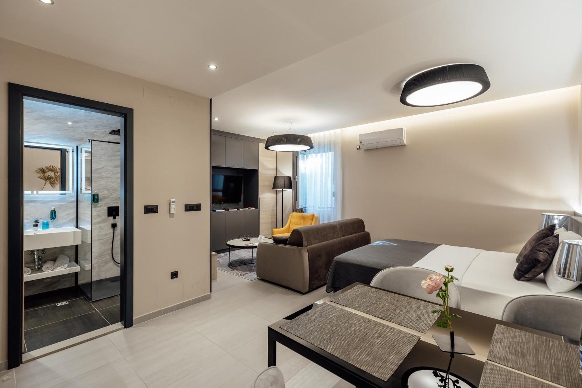 Garni Hotel Kruso Herceg Novi Ruang foto