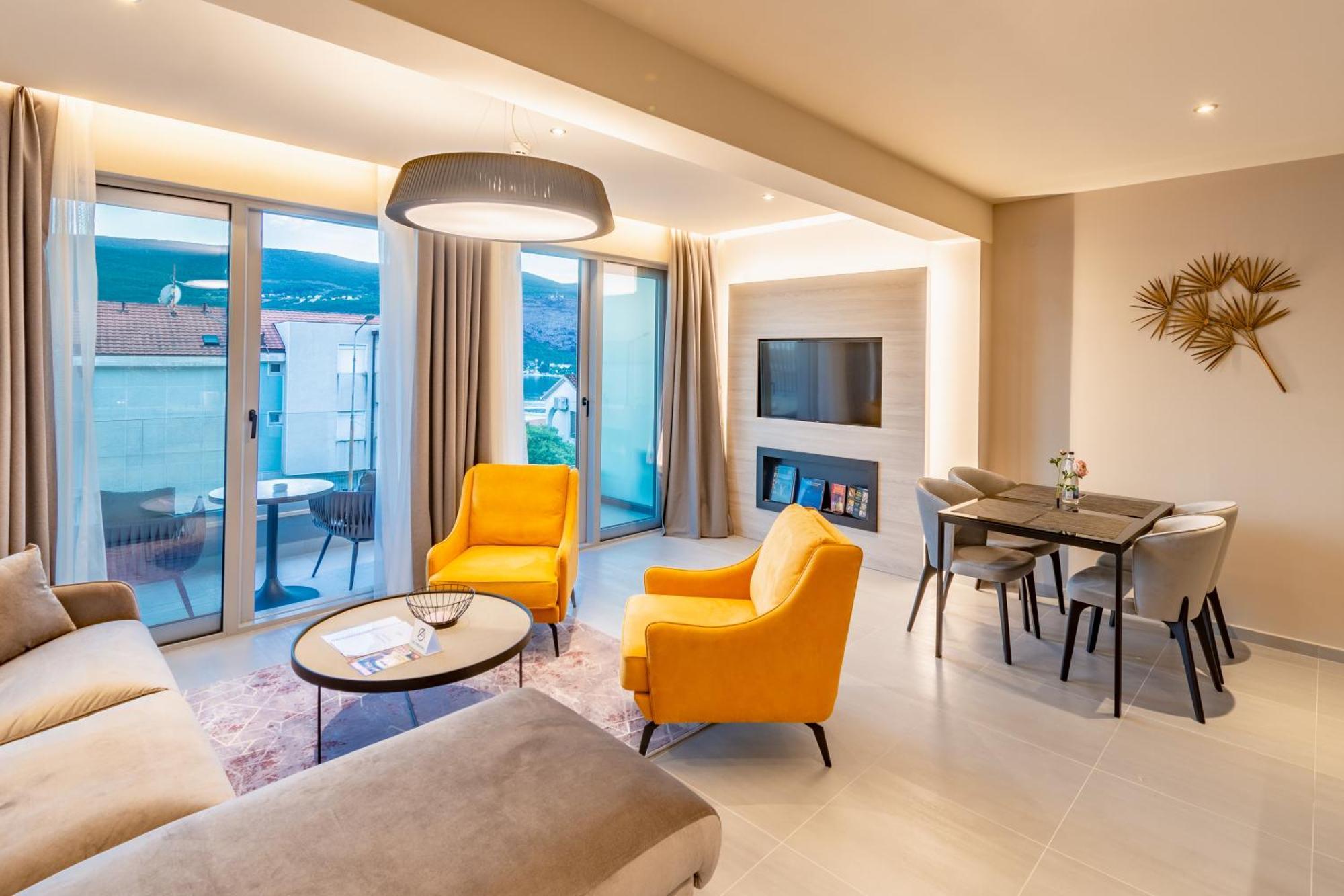 Garni Hotel Kruso Herceg Novi Ruang foto