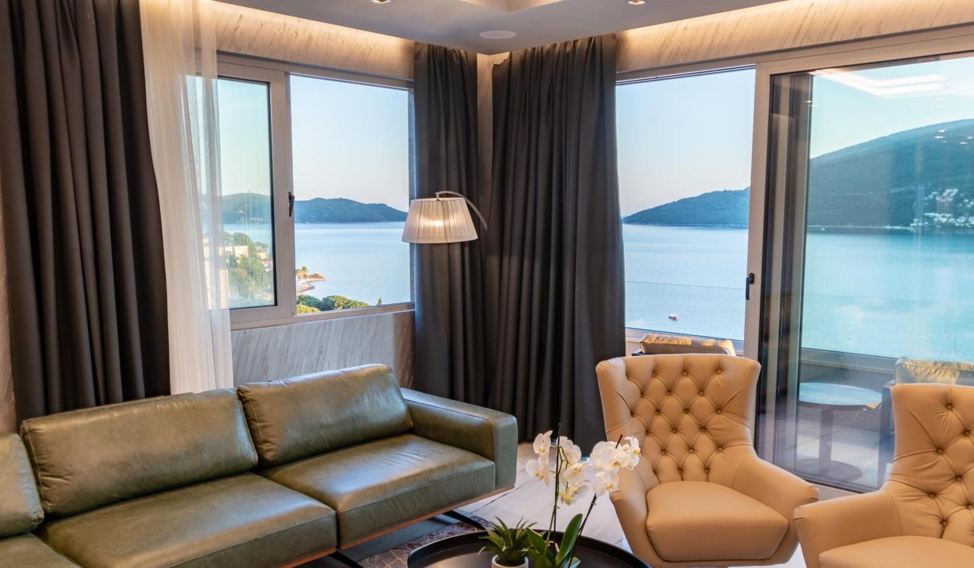 Garni Hotel Kruso Herceg Novi Ruang foto